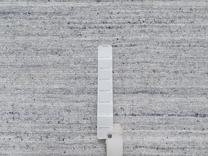 2'6" x 10'0" New Hand Loomed Ivory Wool Runner Oriental Rug - MOA10291179