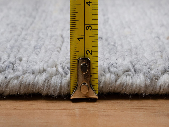 2'6" x 10'0" New Hand Loomed Ivory Wool Runner Oriental Rug - MOA10291179