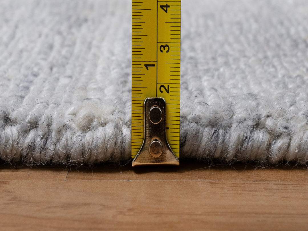 2'6" x 8'0" New Hand Loomed Ivory Wool Runner Oriental Rug - MOA10291181