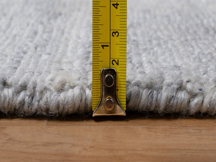 2'6" x 8'0" New Hand Loomed Ivory Wool Runner Oriental Rug - MOA10291181