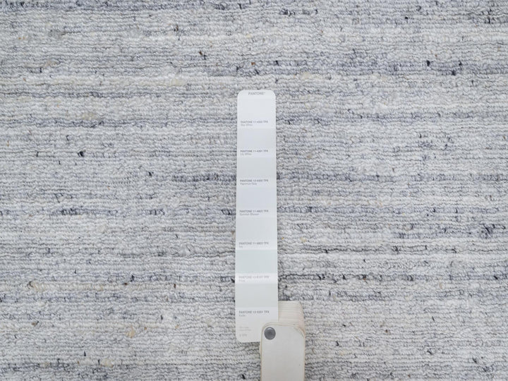 2'6" x 6'0" New Hand Loomed Ivory Wool Runner Oriental Rug - MOA10291186