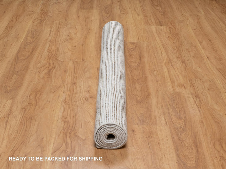 5'1" x 8'1" New Hand Loomed Brown Wool Rectangle Oriental Rug - MOA10291351