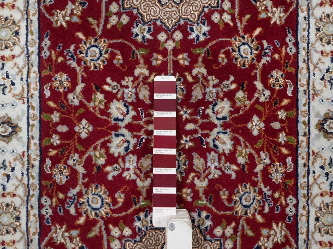 2'6" x 6'0" New Hand Knotted Red Wool & Silk Runner Oriental Rug - MOA10291552
