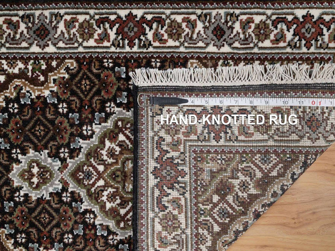 2'0" x 3'1" New Hand Knotted Black Wool Rectangle Oriental Rug - MOA10291570