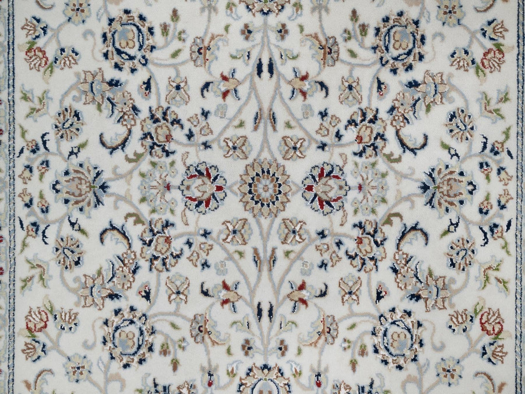 4'9" x 6'10" New Hand Knotted Ivory Wool & Silk Rectangle Oriental Rug - MOA10291582