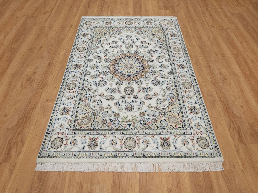 4'8" x 6'10" New Hand Knotted Ivory Wool & Silk Rectangle Oriental Rug - MOA10291583