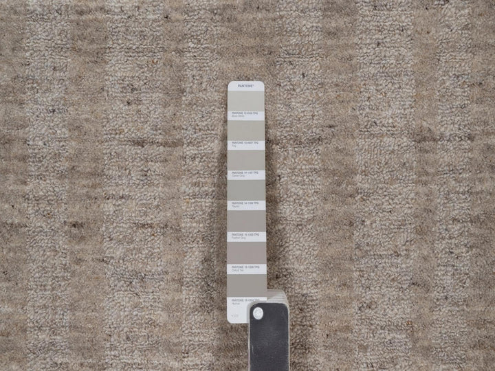 4'10" x 4'10" New Hand Loomed Brown Wool Round Oriental Rug - MOA10291653