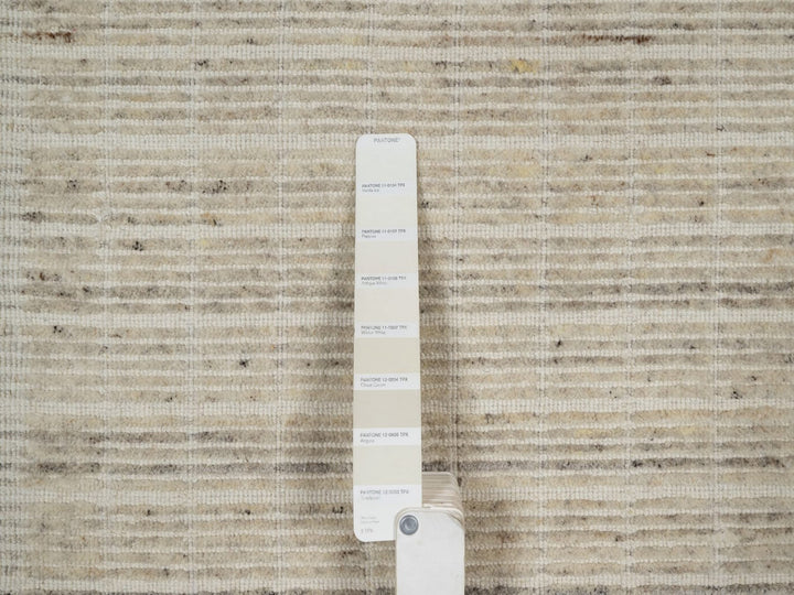 2'0" x 3'1" New Hand Loomed Ivory Wool Rectangle Oriental Rug - MOA10291746