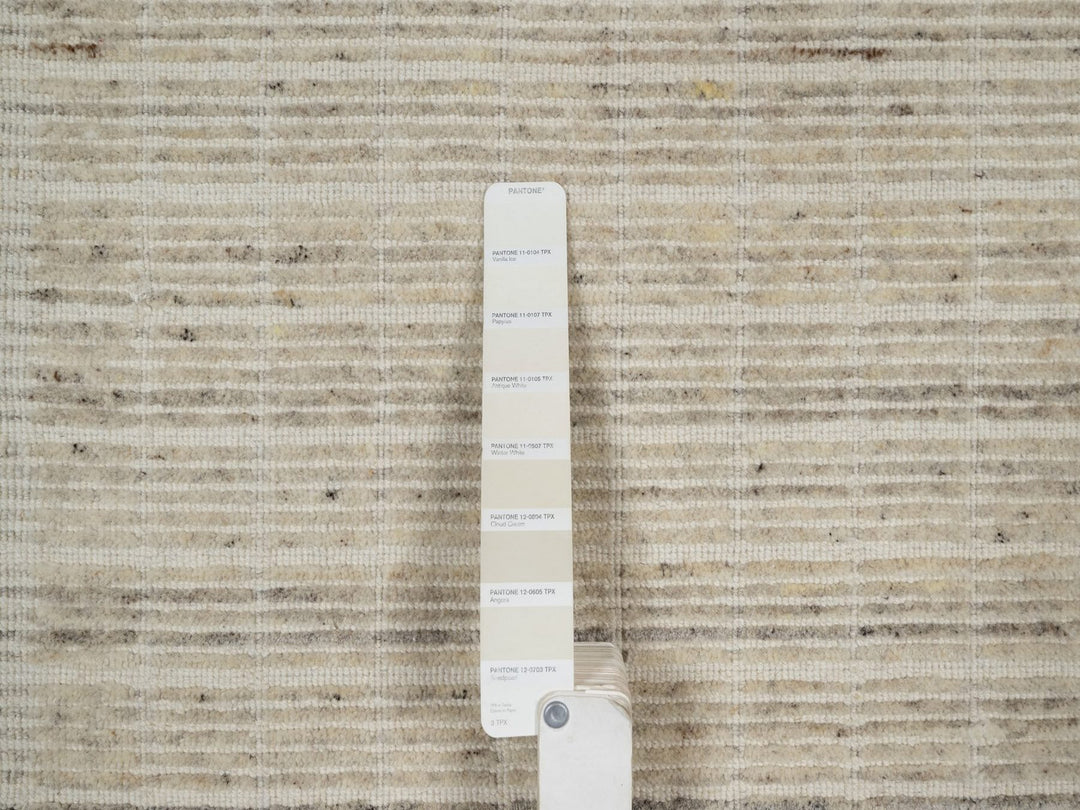 1'11" x 3'1" New Hand Loomed Ivory Wool Rectangle Oriental Rug - MOA10291747