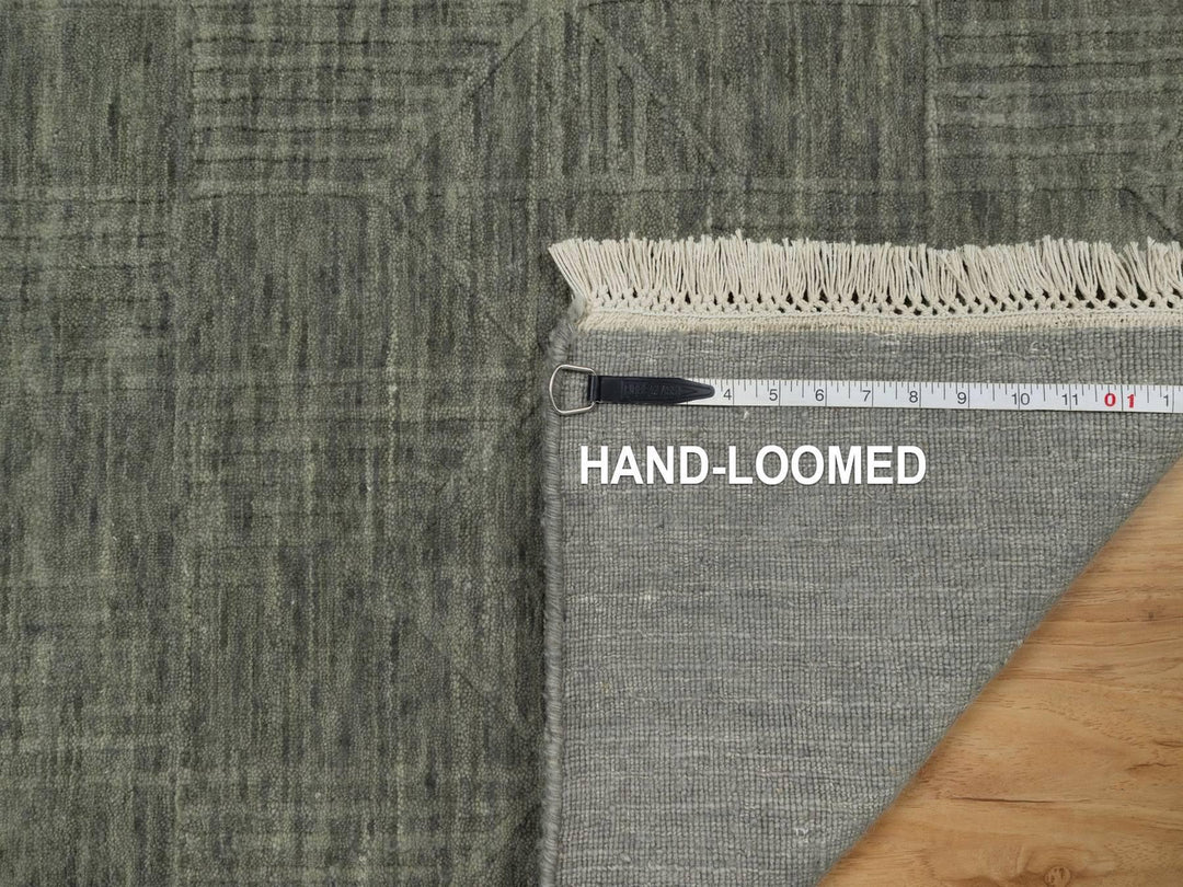 2'0" x 2'8" New Hand Loomed Green Wool Rectangle Oriental Rug - MOA10291789