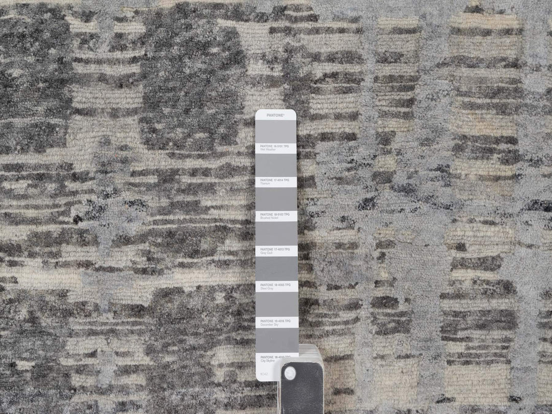 12'0" x 14'11" New Hand Knotted Grey Wool Rectangle Oriental Rug - MOA10291860