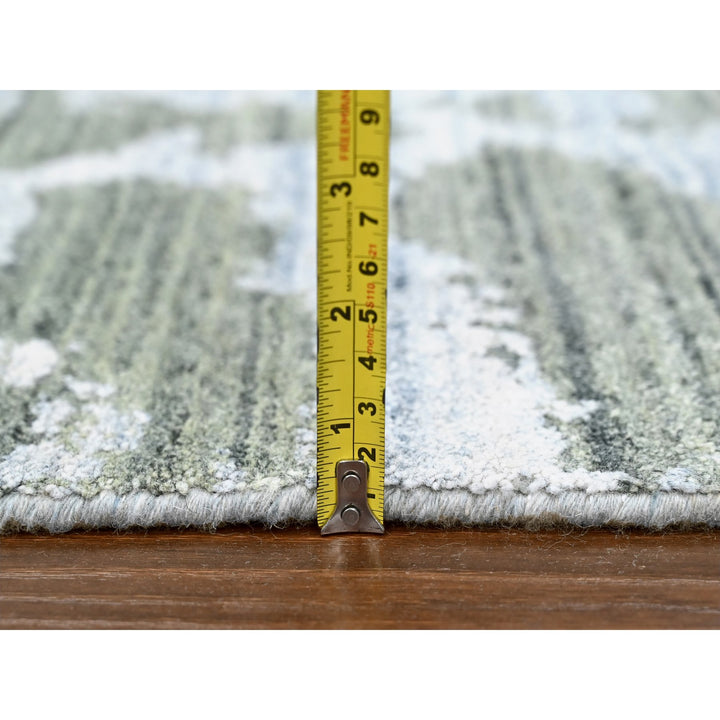 6'7" x 9'6" New Hand Loomed Green Wool & Silk Rectangle Oriental Rug - MOA10210282