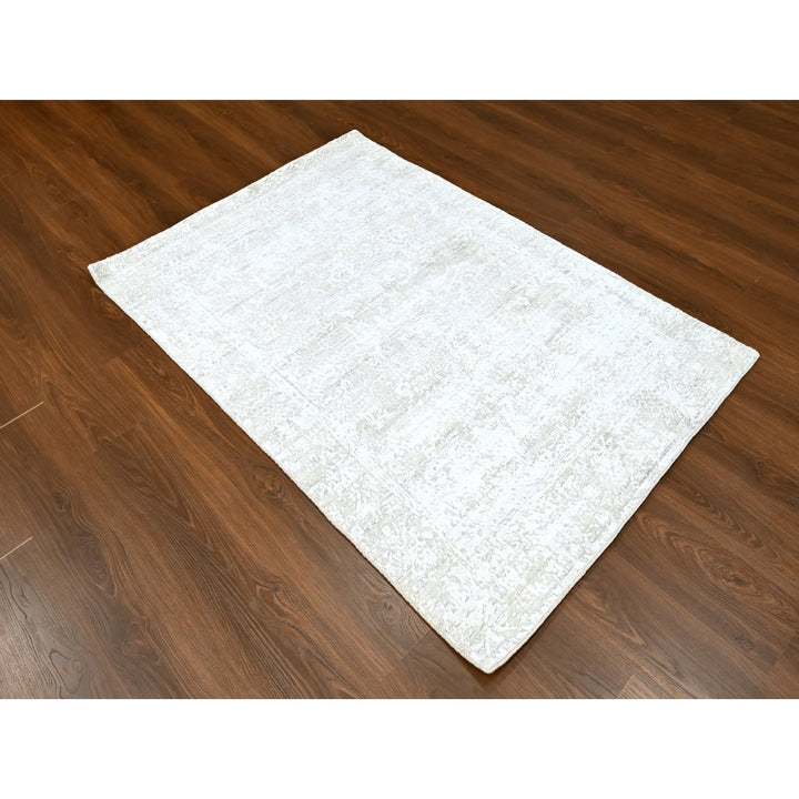 4'1" x 5'10" New Hand Loomed Grey Wool & Silk Rectangle Oriental Rug - MOA10210284