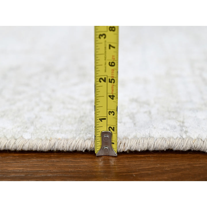 4'1" x 5'10" New Hand Loomed Grey Wool & Silk Rectangle Oriental Rug - MOA10210284