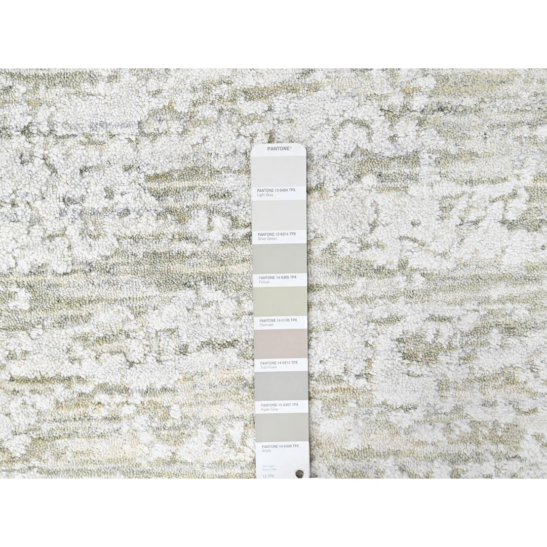 5'11" x 8'11" New Hand Loomed Grey Wool Rectangle Oriental Rug - MOA10210285