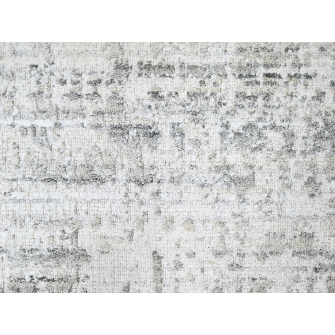 4'0" x 6'0" New Hand Loomed Ivory Wool & Silk Rectangle Oriental Rug - MOA10210288