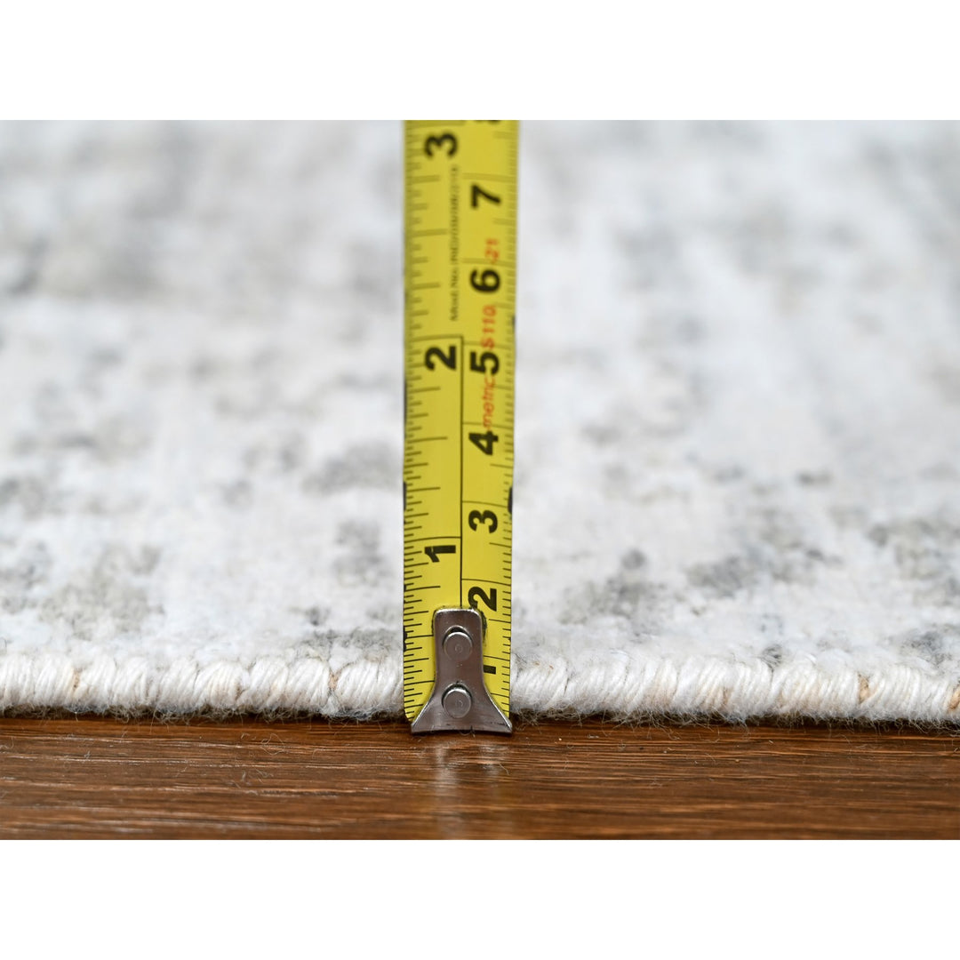 4'0" x 6'0" New Hand Loomed Ivory Wool & Silk Rectangle Oriental Rug - MOA10210288