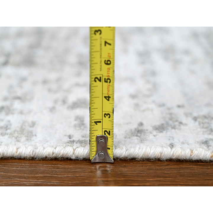 4'0" x 6'0" New Hand Loomed Ivory Wool & Silk Rectangle Oriental Rug - MOA10210288