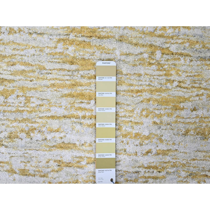 9'10" x 13'10" New Hand Loomed Yellow Wool & Silk Rectangle Oriental Rug - MOA10210291