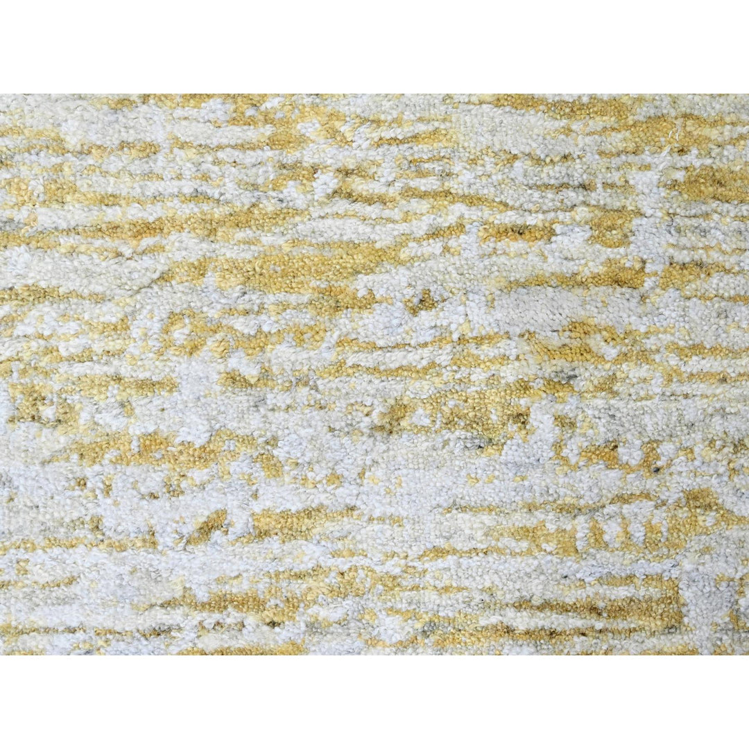 9'10" x 13'10" New Hand Loomed Yellow Wool & Silk Rectangle Oriental Rug - MOA10210291