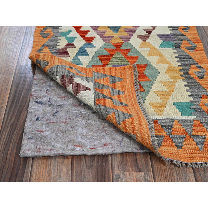 2'0" x 3'3" New Hand Woven Ivory Wool Rectangle Oriental Rug - MOA1021173