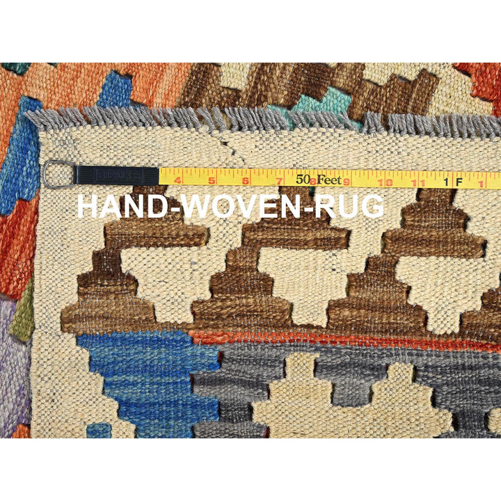 5'0" x 6'4" New Hand Woven Multicolored Wool Rectangle Oriental Rug - MOA1021205