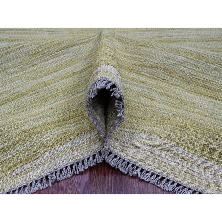 8'8" x 12'0" New Hand Woven Green Wool Rectangle Oriental Rug - MOA10220097