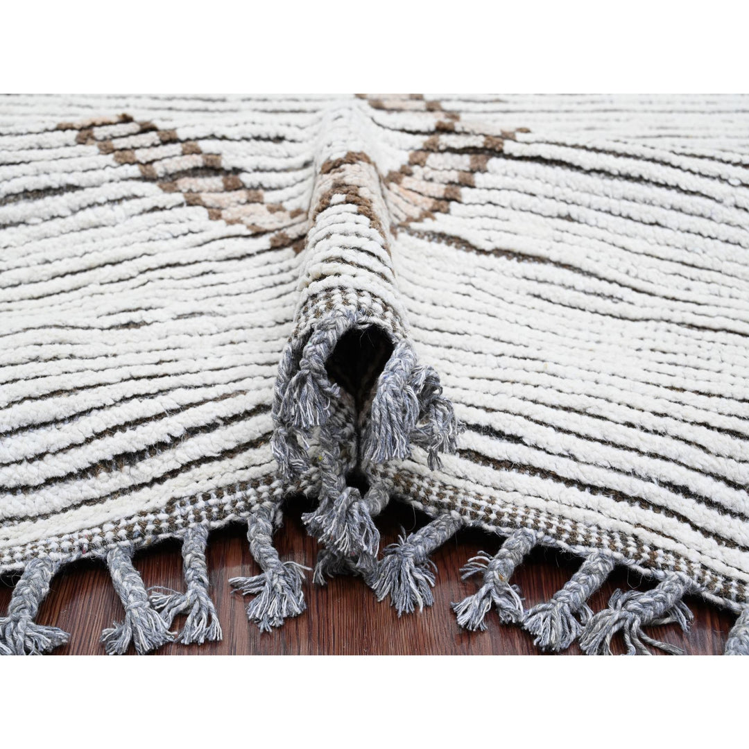 15'9" x 23'5" New Hand Knotted Ivory Wool Rectangle Oriental Rug - MOA10220232