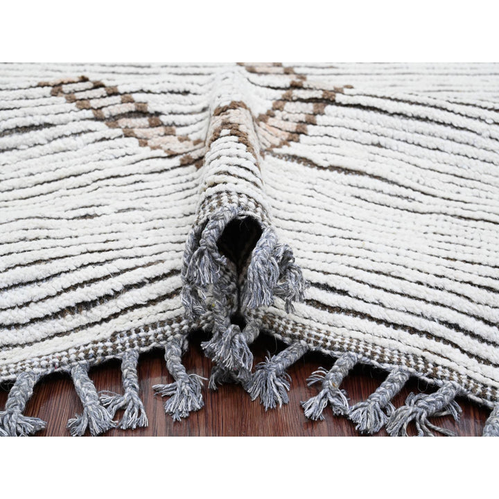 15'9" x 23'5" New Hand Knotted Ivory Wool Rectangle Oriental Rug - MOA10220232