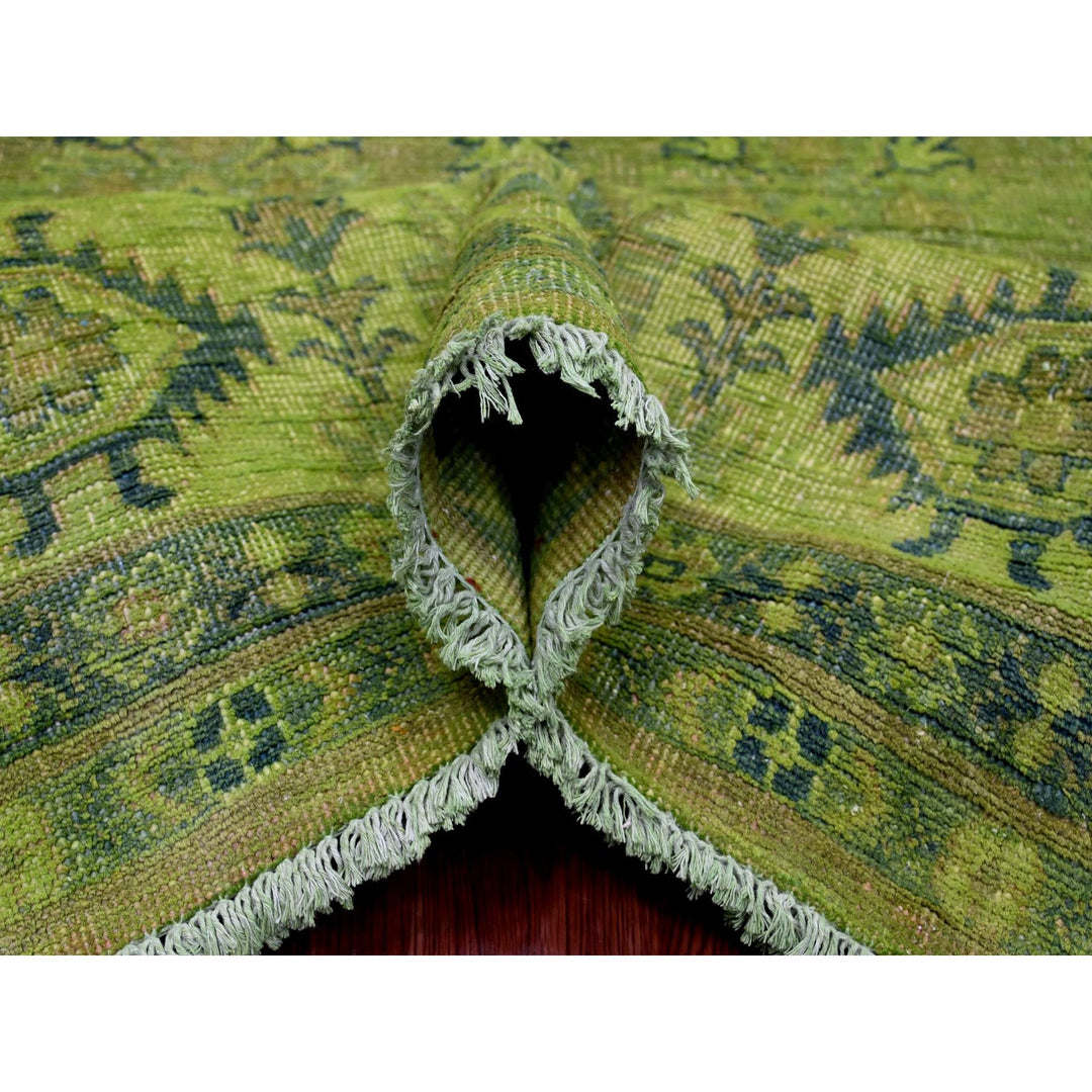 7'11" x 9'8" New Hand Knotted Green Wool Rectangle Oriental Rug - MOA10220246