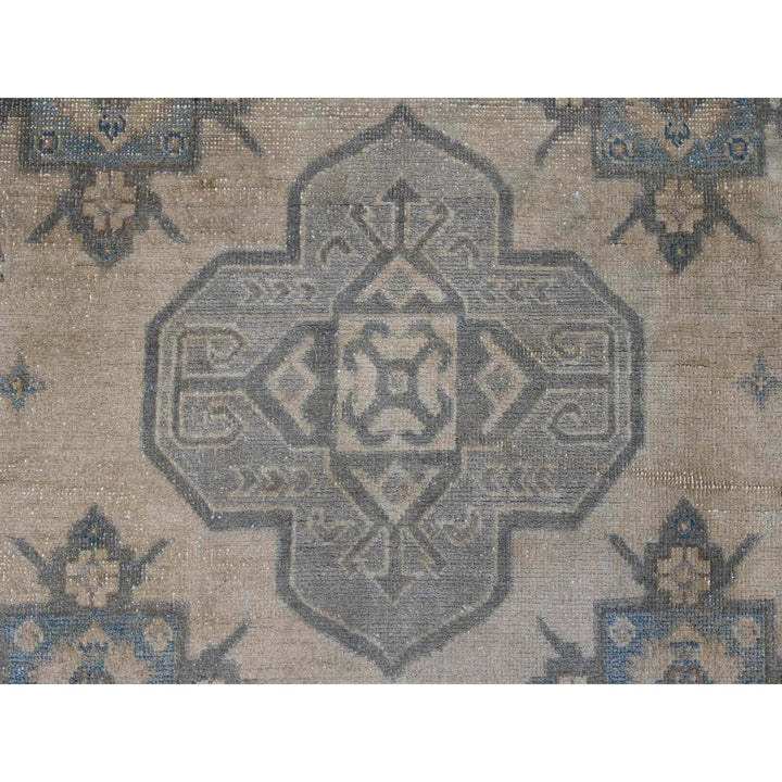 8'0" x 9'10" New Hand Knotted Brown Wool Rectangle Oriental Rug - MOA10220400