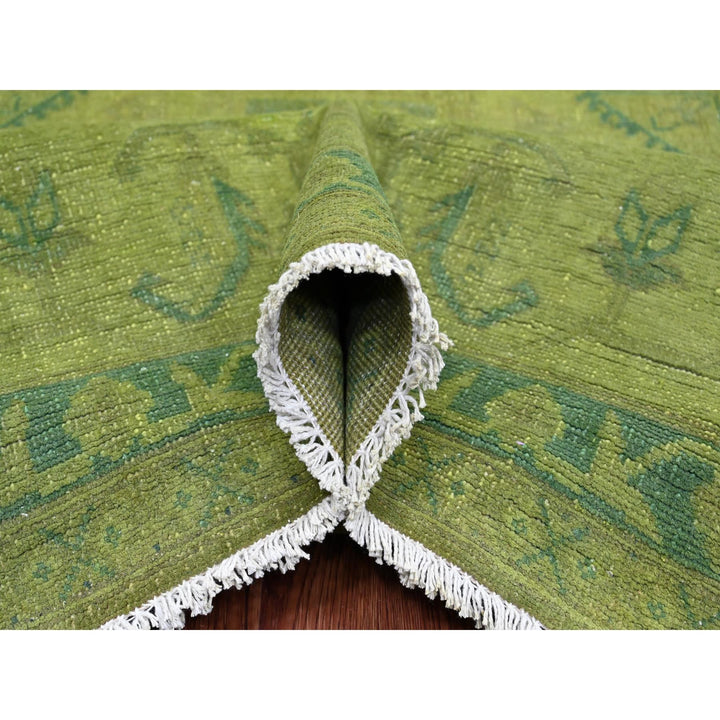 7'11" x 9'6" New Hand Knotted Green Wool Rectangle Oriental Rug - MOA10220403