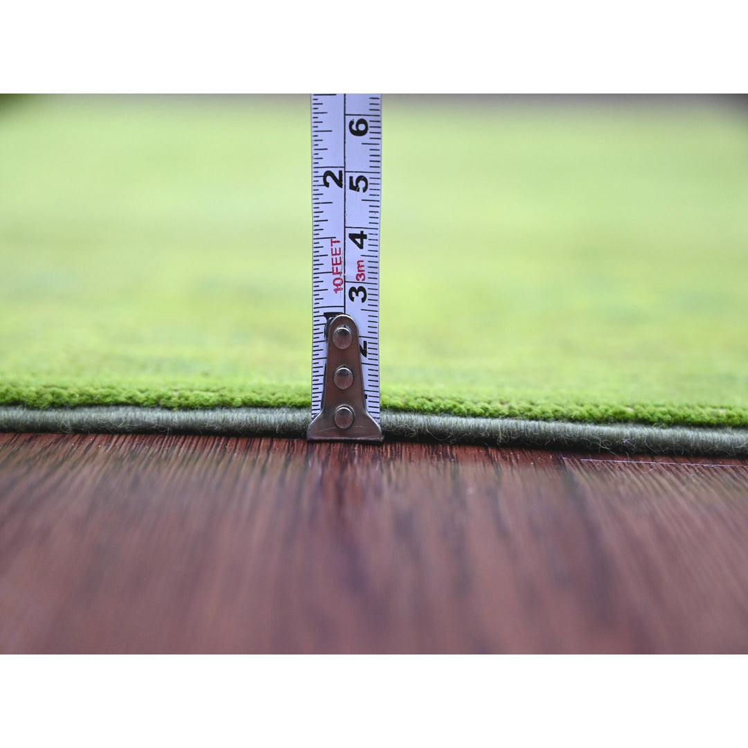 4'10" x 6'9" New Hand Knotted Green Wool Rectangle Oriental Rug - MOA10220446