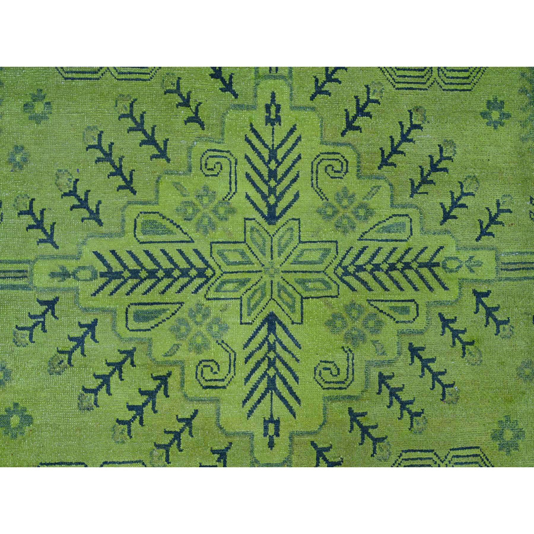 7'9" x 9'8" New Hand Knotted Green Wool Rectangle Oriental Rug - MOA10220450