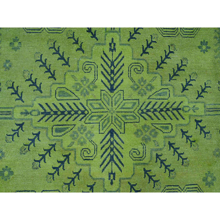 7'9" x 9'8" New Hand Knotted Green Wool Rectangle Oriental Rug - MOA10220450