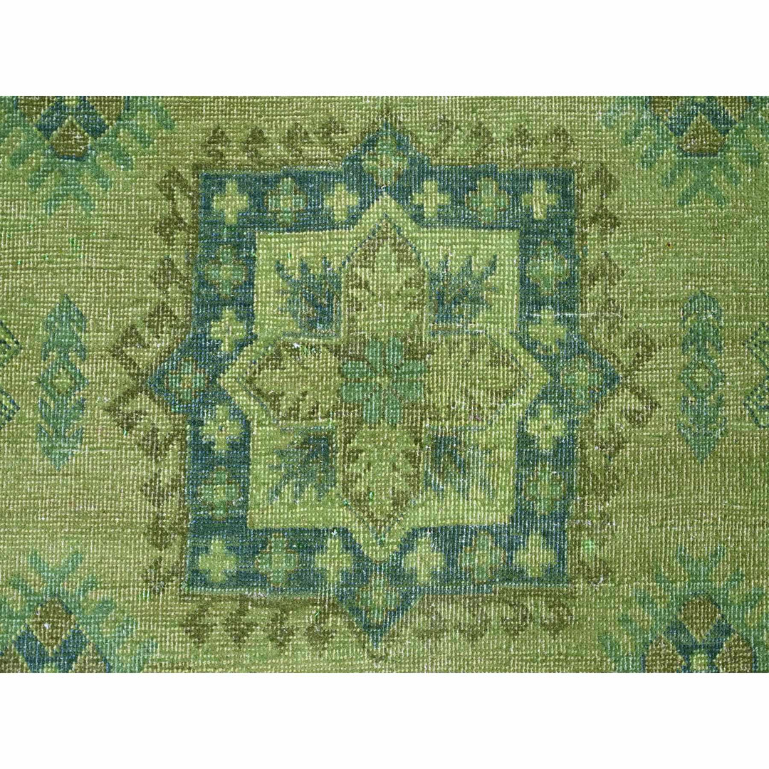 8'0" x 9'7" New Hand Knotted Green Wool Rectangle Oriental Rug - MOA10220735