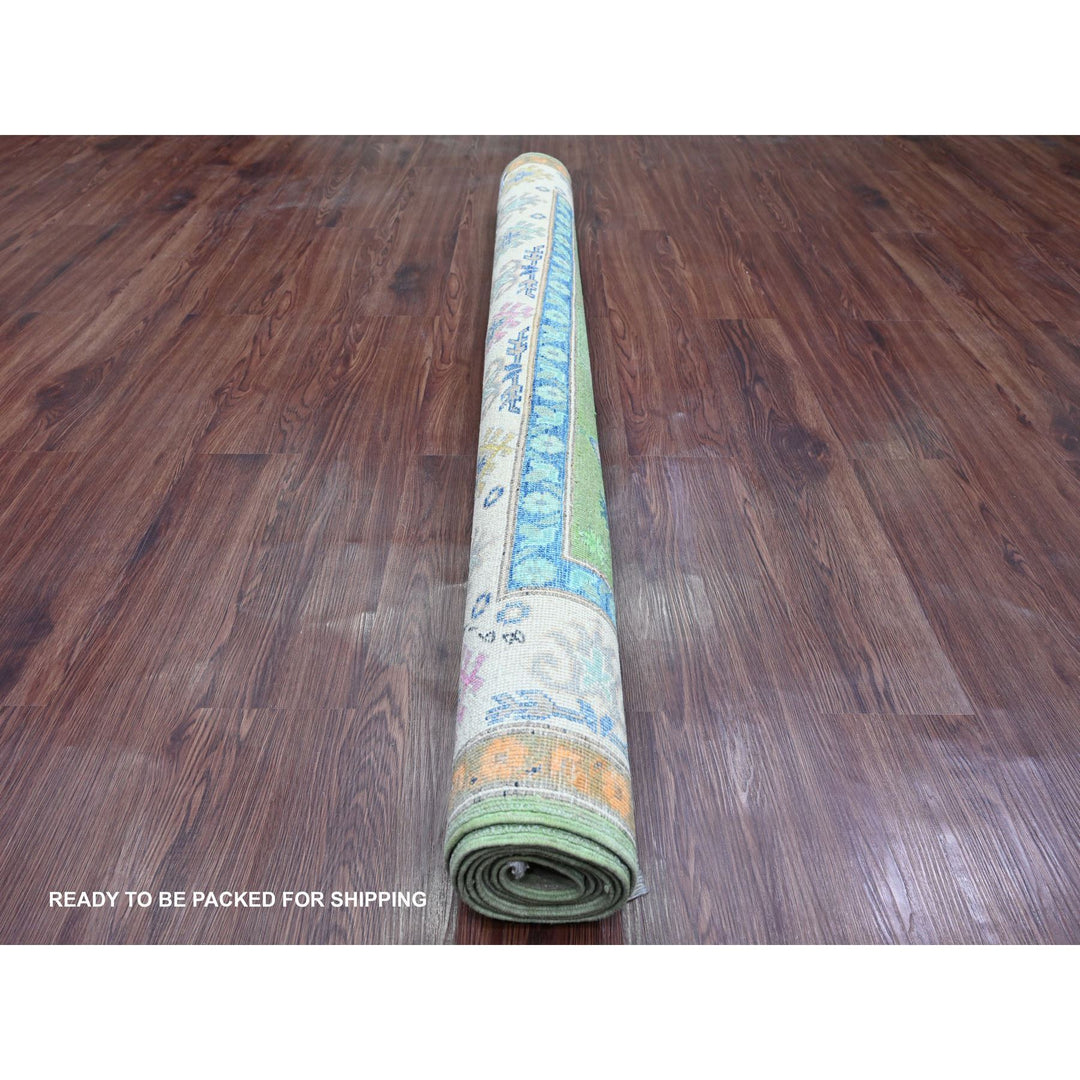 5'6" x 7'7" New Hand Knotted Green Wool Rectangle Oriental Rug - MOA10220975