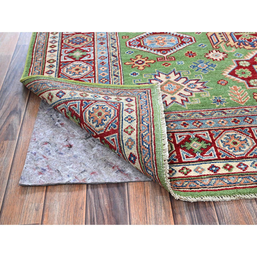 5'4" x 6'8" New Hand Knotted Green Wool Rectangle Oriental Rug - MOA102327