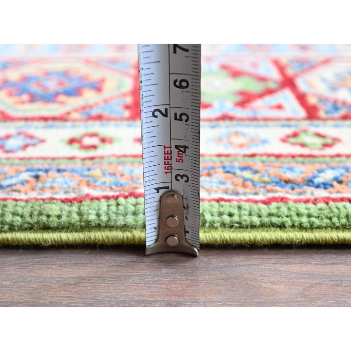 5'4" x 6'8" New Hand Knotted Green Wool Rectangle Oriental Rug - MOA102327