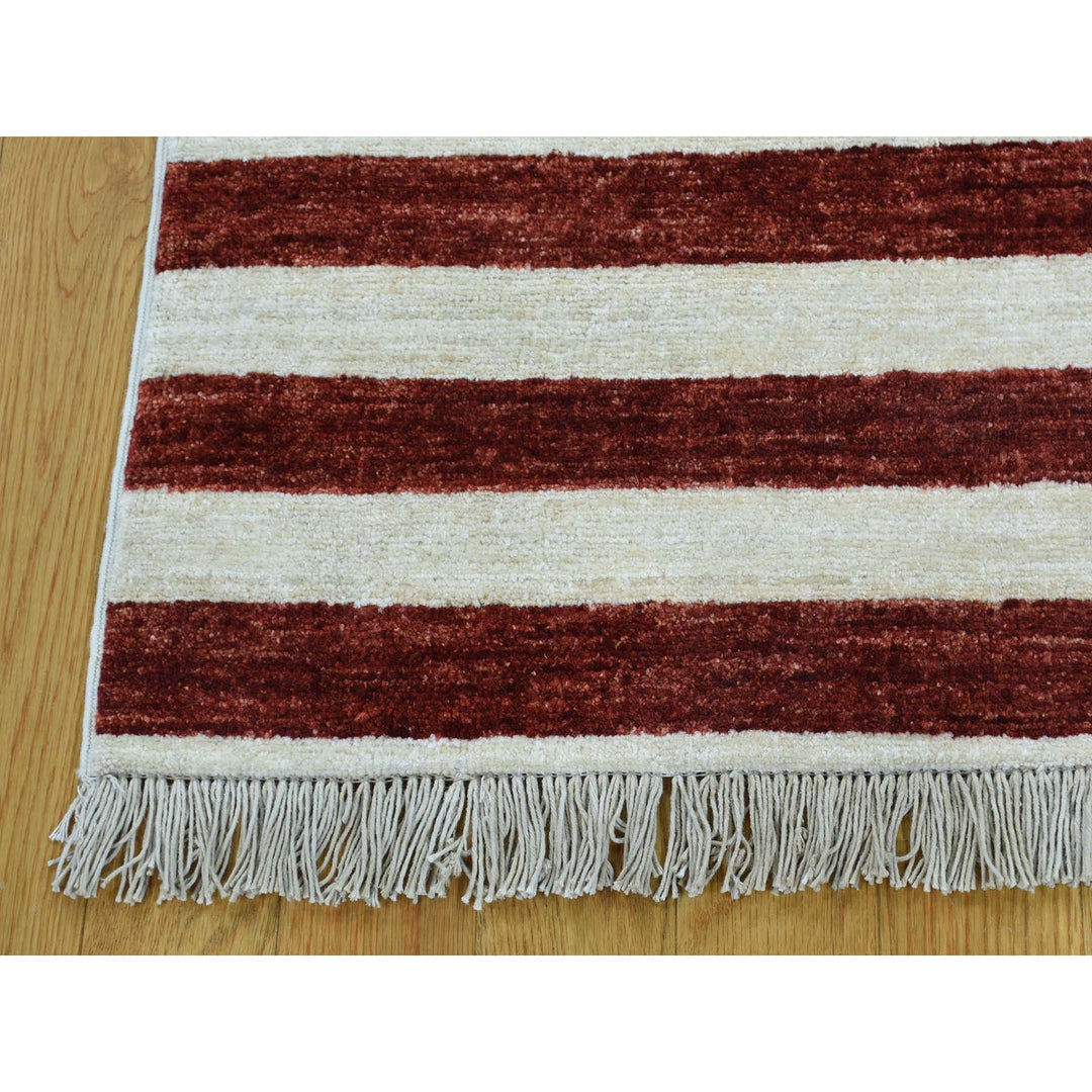 2'5" x 4'0" New Hand Knotted Red Wool Rectangle Oriental Rug - MOA10249062