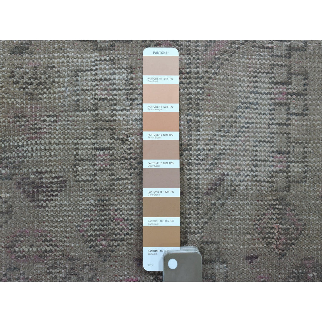 4'10" x 7'4" New Hand Knotted Grey Worn Wool Rectangle Oriental Rug - MOA10254056