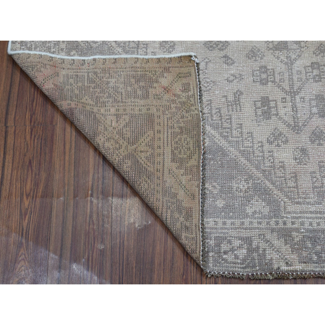 5'1" x 7'4" New Hand Knotted Grey Worn Wool Rectangle Oriental Rug - MOA10254060