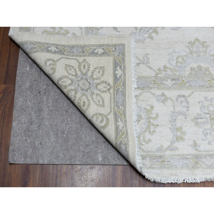 8'5" x 9'7" New Hand Knotted Ivory Wool Rectangle Oriental Rug - MOA10254389