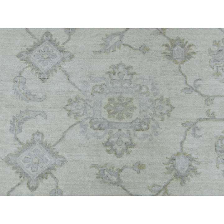 8'5" x 9'7" New Hand Knotted Ivory Wool Rectangle Oriental Rug - MOA10254389