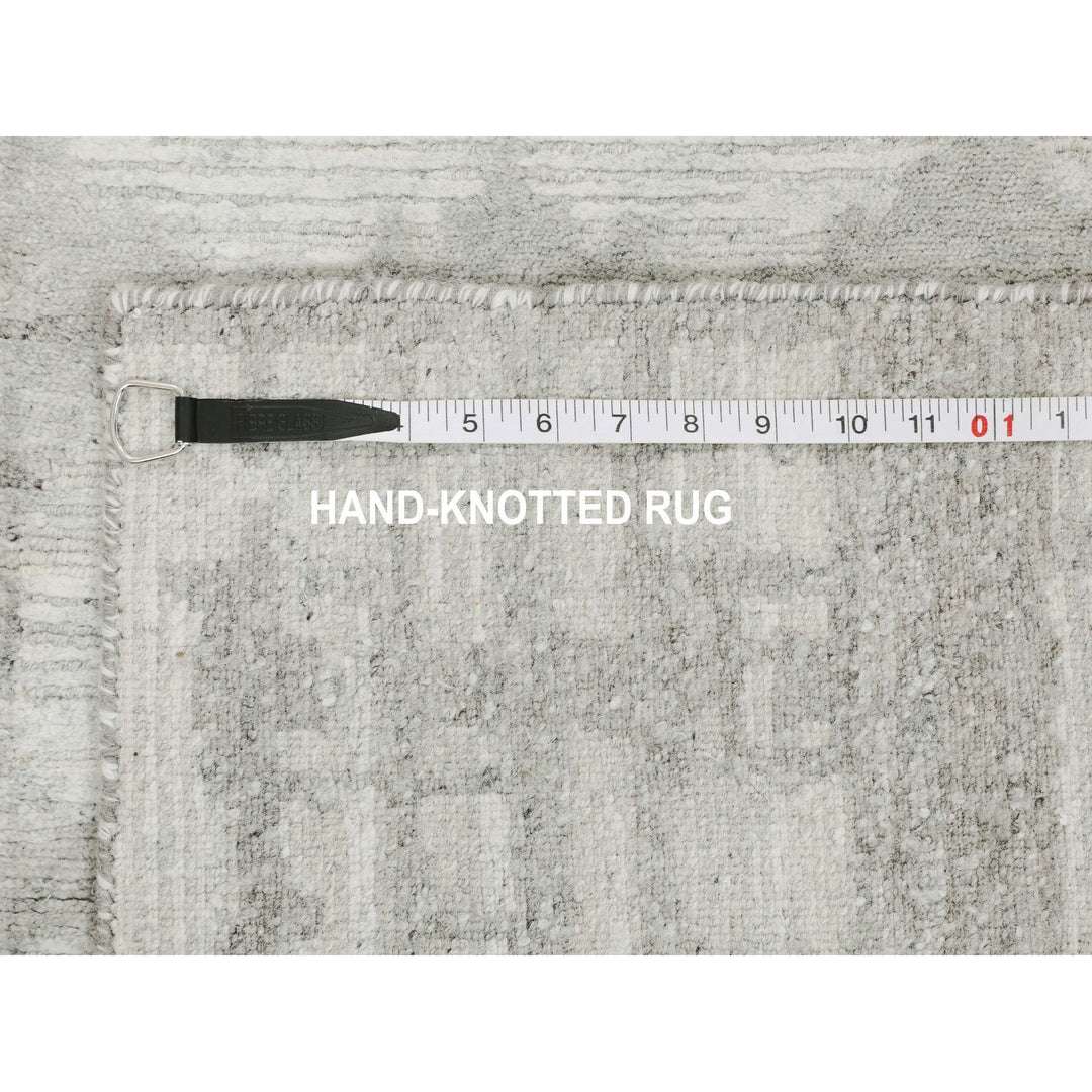 2'6" x 8'0" New Hand Knotted Grey Wool Runner Oriental Rug - MOA10258244