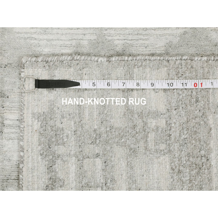 2'6" x 8'0" New Hand Knotted Grey Wool Runner Oriental Rug - MOA10258244