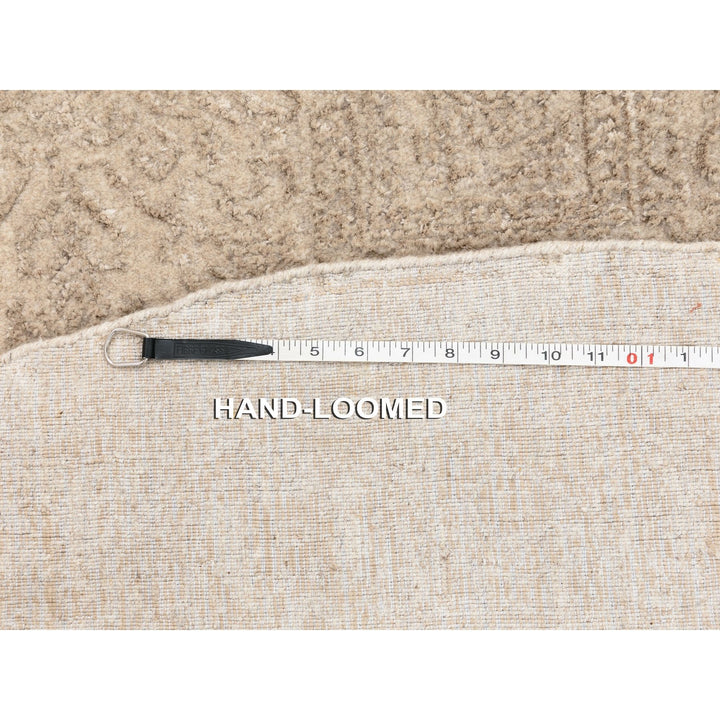 5'9" x 5'9" New Hand Loomed Beige Wool & Art Silk Round Oriental Rug - MOA10258433