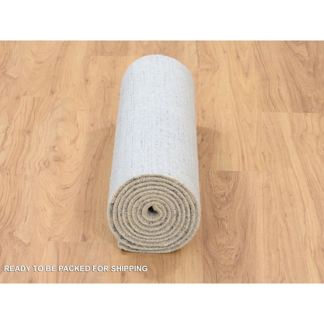 2'6" x 12'0" New Hand Loomed Grey Wool & Silk Runner Oriental Rug - MOA10263754