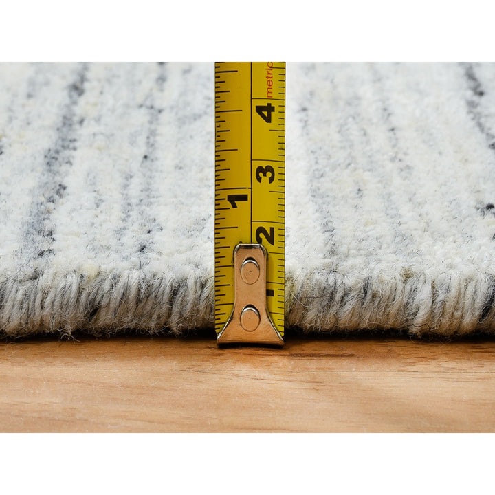 5'0" x 7'0" New Hand Loomed Ivory Wool Rectangle Oriental Rug - MOA10264779