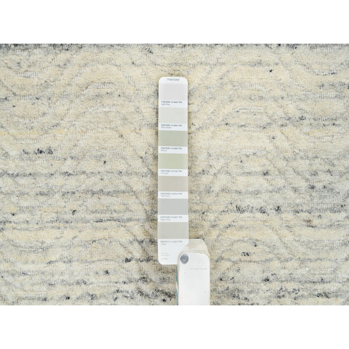 6'0" x 6'0" New Hand Loomed Beige Wool Round Oriental Rug - MOA10264838